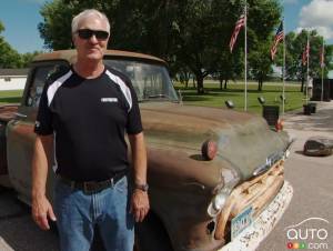 Man Buys Back for $75 the Pickup His Grandfather Sold 44 Years Ago… for $75